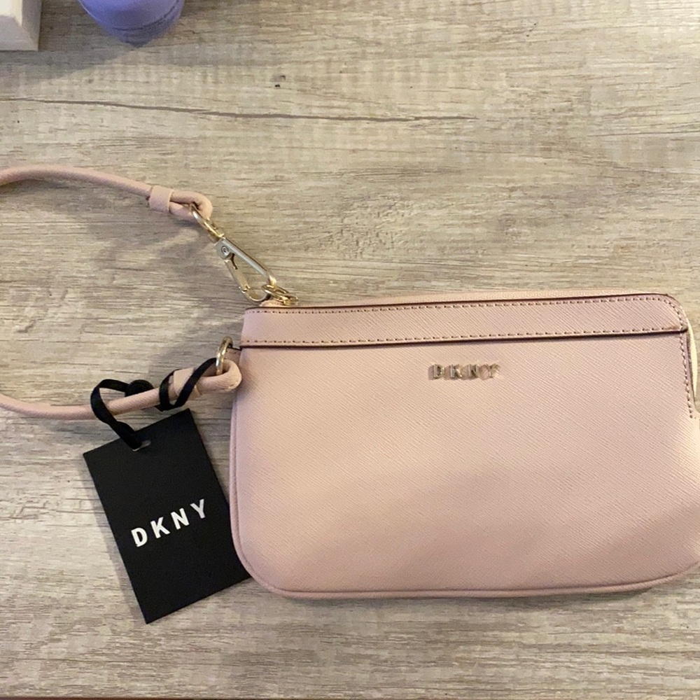 New DKNY wristlet